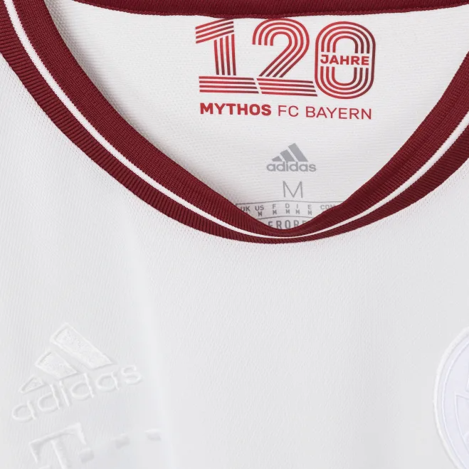 BayernKit4