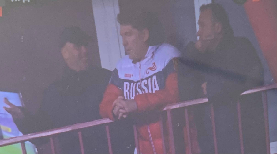 Кой кара автобуса на Армията?
